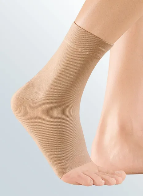 MEDI ELASTIC ANKLE SUPPORT