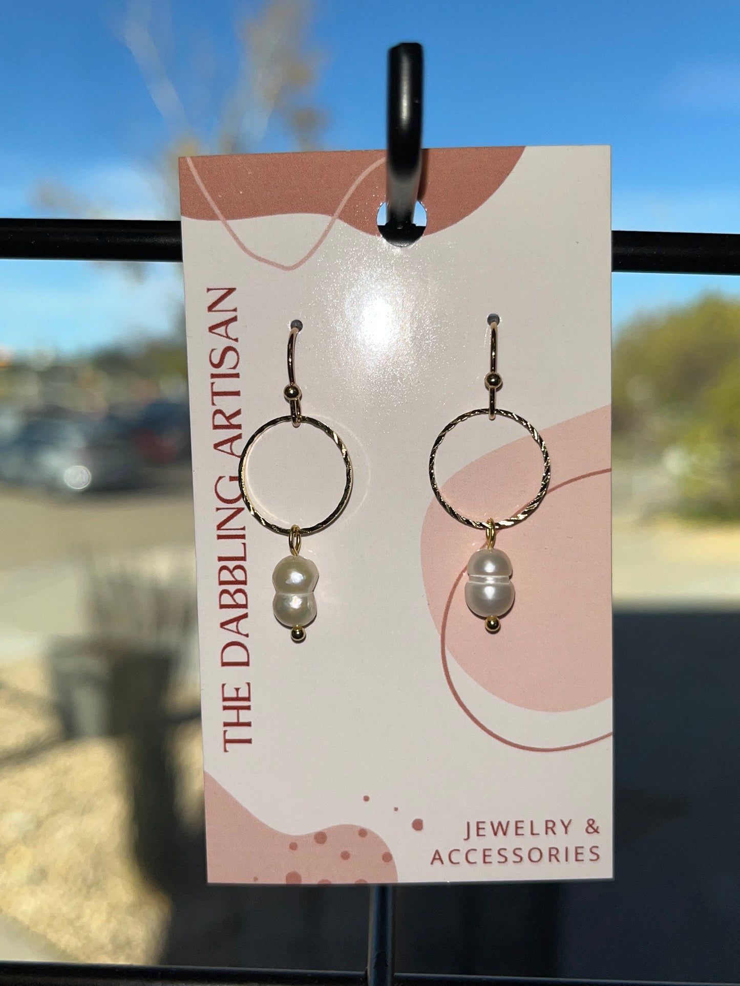 TDA FRESHWATER PEARL ON HOOP EARRINGS